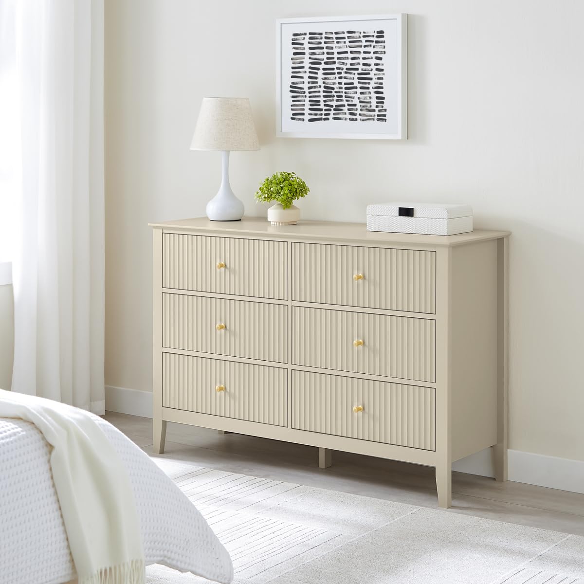 Melody Maison Hales Taupe Bedroom Set – Large Chest of Drawers with 2 Matching Bedside Tables